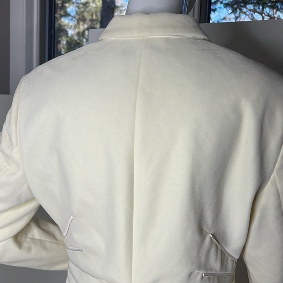 Hugo Boss US Sz 10 Cream Velvet with Satin Trim Snap Front Blazer - Picture 5 of 12
